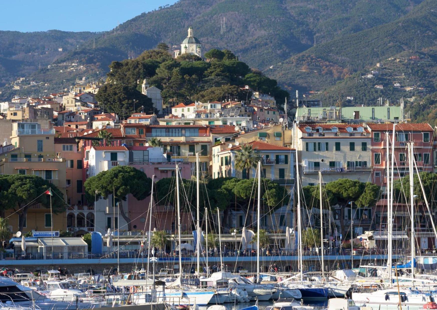 Matchpoint Apartment Sanremo Exteriér fotografie